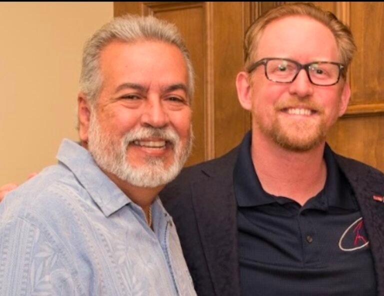 Investigator Kevin Faler and Navy Seal Robert J. O’Neal